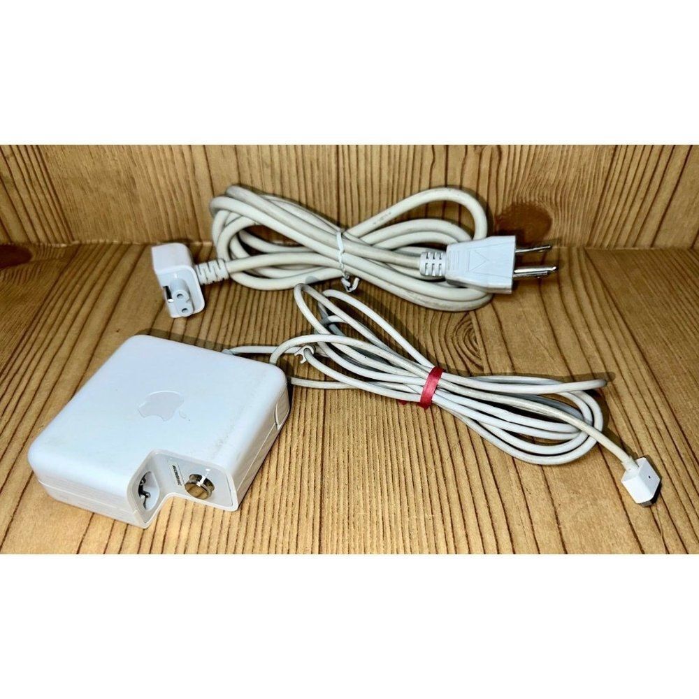 Original APPLE MacBook Pro 60W MagSafe Power Adapter Charger A1184 A1330 A1344